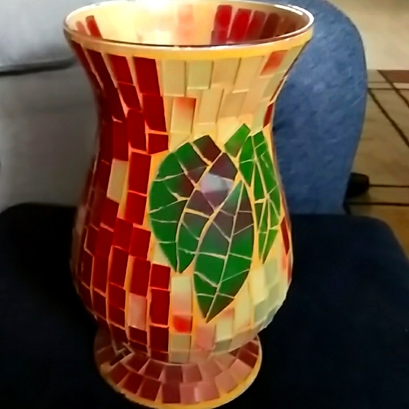 Glass multi color vase - Picture 1 of 4